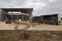 Audi Sportpark - Der Rollrasen wird gelegt