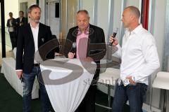 Pre-Opening des Funktionsgebäudes mit anliegendem Jugendhaus - Moderator Harald Stenger mitte - Sportdirektor FC Ingolstadt 04 Thomas Linke links - Roland Reichelt rechts -  Foto: Jürgen Meyer