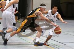 Basketball - Herren - ESV Ingolstadt - TSV Meitingen - rechts Hahn 41 verteidigt