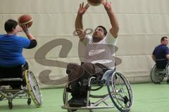 Rollstuhlbasketball - Portrait Yusuf Yildiz im Training
