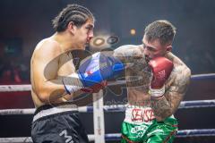 Night 4 Fight, Boxen; Profiboxer Rawil Fatullaew 32 (grüne Hose) gegen den 22-jährige Mexikaner Brayan Hernandez Pintor (schwarze Hose), Sieger Fatullaew nach Punkten in 6 Runden