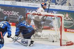 DEL; Playoffs; ERC Ingolstadt - EHC Redbull München; Anschlusstor Tor Jubel Treffer 5:1 DeSousa Chris (82 RBM)  Torwart Williams Devin (31 ERC) Spornberger Peter (50 ERC)