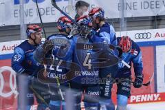 DEL - Eishockey - ERC Ingolstadt - Düsseldorfer EG - entscheidendes 4:3 Tor Jubel Petrus Palmu (52 ERC) #Mathew Bodie (22 ERC) Louis-Marc Aubry (11 ERC) Morgan Ellis (4 ERC)