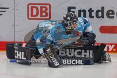 Penny DEL - Pre-Playoff - Spiel 2 - Eishockey - Saison 2021/22 - ERC Ingolstadt - Kölner Haie -  Danny Taylor Torwart (#70 ERCI) beim warm machen - Foto: Jürgen Meyer