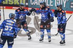 DEL; Playoffs; ERC Ingolstadt - EHC Redbull München; Tor Jubel Treffer 6:1 Breton Alex (75 ERC) Abbandonato Peter (98 ERC)  Hüttl Leon (25 ERC) Barber Riley (37 ERC)