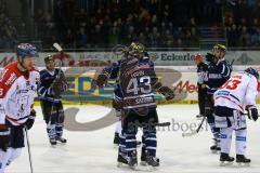 DEL - ERC Ingolstadt - Eisbären Berlin - John Laliberte feiert mit Derek Hahn den 3:3 Ausgleich. Foto: Adalbert Michalik