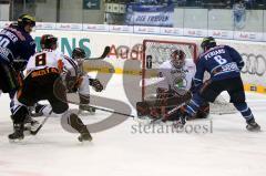 ERC-Ingolstadt gegen Grizzly Adams Wolfsburg - Chris Sparre mit der Chance zum 1:0 Foto: Juergen Meyer