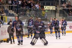 DEL - ERC Ingolstadt - Hannover Scorpions - Jubel Fans Ehrenrunde