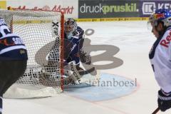 DEL - Eishockey - ERC Ingolstadt - EHC München - Torwart Timo Pielmeier (51) 
