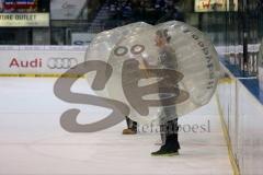 DEL - Eishockey - ERC Ingolstadt - Adler Mannheim - Loopyball on Ice – Pausenspiel