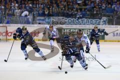 DEL - Eishockey - Playoff - Spiel 5 - ERC Ingolstadt - Iserlohn Roosters - Christoph Gawlik (ERC 19) läuft alleine auf das Tor und wird gefoult