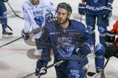 DEL - Eishockey - ERC Ingolstadt - Saison 2016/2017 - 1. Training mit Tommy Samuelsson (Cheftrainer ERCI) - Petr Pohl (#33 ERCI) - Foto: Meyer Jürgen