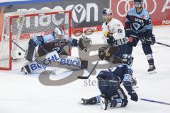 Eishockey - Saison 2022/23 - Finale - ERC Ingolstadt - Red Bull München - Jonas Stettmer Torwart (#1 ERCI) - B. Smith #12 weiss München - Foto: Ralf Lüger