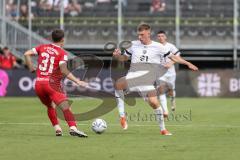 Toto-Pokal Finale; Würzburger Kickers - FC Ingolstadt 04; Benjamin Kanuric (8, FCI) Kraus Tim (31 WK)