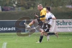 Kreisliga - Saison 2024/25- TSV Lichtenau - FC Mindelstetten - Denis Hadzic gelb Lichtenau - Fabian Harfold weiss Mindelstetten - Foto: Meyer Jürgen