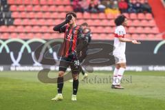 3. Liga; FC Ingolstadt 04 - VfB Stuttgart II; Torchance verpasst Deniz Zeitler (38, FCI)