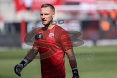 3. Liga; FC Ingolstadt 04 - Rot-Weiss Essen; vor dem Spiel Torwart Marius Funk (1, FCI)