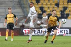 3. Liga - Dynamo Dresden - FC Ingolstadt 04 - Justin Butler (31, FCI) Knipping Tim (4 Dresden)