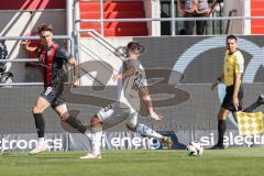 3. Liga; FC Ingolstadt 04 - Rot-Weiss Essen; Tim Heike (9, FCI) Rios Alonso José-Enrique (23 RWE)