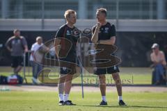 3. Liga - Saison 2026/27 - 1. Trainingseinheit mit Achim Beierlorzer - Cheftrainer Achim Beierlorzer (FCI) rechts - Co-Trainer Markus Feldhoff (FCI) - Foto: Meyer Jürgen