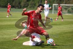 Kreisklasse - Saison 2025/26- SV Lippertshofen - Türkisch SV Ingolstadt-  - Adar Gectan rot Türkisch - Niclas Führer weiss Lippertshofen - Foto: Meyer Jürgen