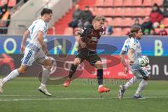 3. Liga; FC Ingolstadt 04 - MSV Duisburg; Ens Martin (4 MSV) Max Plath (14 FCI) Bitter Joshua (29 MSV)