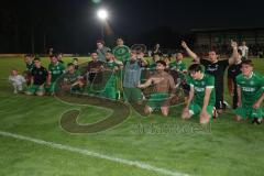 Kreisliga - Saison 2023/24 - Relegation zur BZL - FC Gerolfing - SV Aschau - Jubel nach dem Spiel - Gerolfing steigt in die BZL auf - Foto: Meyer Jürgen