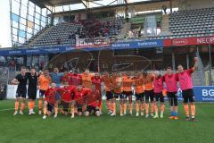 3.Liga - Saison 2023/2024 - SC Freiburg II - FC Ingolstadt 04 - die Spieler bedanken sich bei den Fans - jubel - Foto: Meyer Jürgen