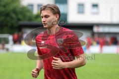 Toto Pokal; FC Sportfreunde Schwaig - FC Ingolstadt 04; vor dem Spiel Jasper Maljojoki (23, FCI)