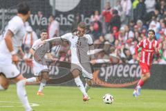 3. Liga; Energie Cottbus - FC Ingolstadt 04; Benjamin Kanuric (8, FCI) Flanke