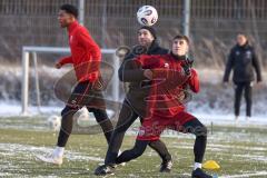 3. Liga - Saison 2025/26 - FC Ingolstadt 04 - Trainingsauftakt nach der Winterpause - Georgios Antzoulas (Nr.6 - FCI) - Co-Trainer Patrick Schönfeld (FCI) - Foto: Meyer Jürgen
