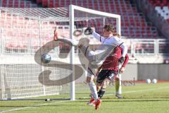 Testspiel; 1. FC Nürnberg - FC Ingolstadt 04 - Torchance verpasst Tim Heike (9, FCI) Jeltsch Finn (4 FCN) Torwart Reichert Jan (1 FCN)