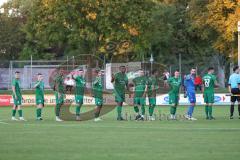 Bezirksliga - Saison 2023/2024 - SV Manching  - VFB Eichstätt II - DieSpieler begrüßen die Fans vor dem Spiel - Foto: Meyer Jürgen