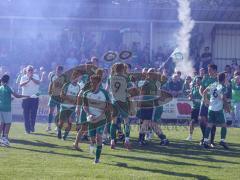 Relegation - Saison 2025/26 - SV Karlskron - FC Geisenfeld - Das Spiel ist aus - Geisenfeld steigt auf - jubel- Foto: Meyer Jürgen