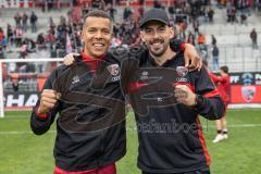 3. Liga; FC Ingolstadt 04 - SV Waldhof Mannheim; Sieg Jubel Freude Marcel Costly (22, FCI) Athletik-Trainer Rafael Lopez (FCI)