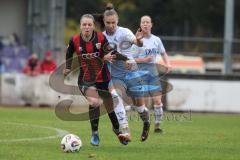 *** 2. Bundesliga Frauen - Saison 2025/26 - FC Ingolstadt 04 Frauen - VFL Bochum - Stefanie Reischmann (Nr.24 - FC Ingolstadt Frauen I) - Wenzel Franziska blau Bochum - Foto: Meyer Jürgen