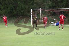 Kreisliga - Saison 2024/25- SV Kasing - SV Eitensheim - Der 1:2 Anschlusstreffer per Elfmeter verwandelt durch Tobias Dietze rot Eitensheim - Patrick Lücking Torwart Kasing - jubel - Foto: Meyer Jürgen