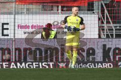 3. Liga; FC Ingolstadt 04 - Rot-Weiss Essen; Torwart Marius Funk (1, FCI)