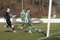 Landesliga - Saison 2025/26 - SV Manching - TSV Schwabmünchen - Der 2:1 Führungstreffer durch Sebastian Graßl (Nr.10 - SV Manching)- jubel - Kusterer Noah schwarz Schwabmünchen - Foto: Meyer Jürgen