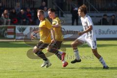Kreisliga - Saison 2025/26- TSV Lichtenau - TSV Hohenwart - Peer Wittmer gelb Lichtenau - Dominik Mulock weiss Hohenwart - Foto: Meyer Jürgen
