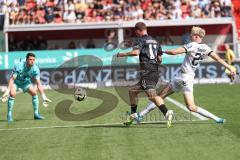 3. Liga; FC Ingolstadt 04 - TSV 1860 München; Torchance verpasstSebastian Grönning (11, FCI) Torwart Vollath René (11 TSV) Schifferl Raphael (24 TSV)