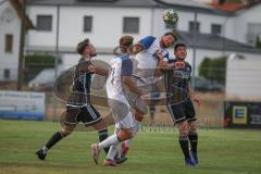 Kreisklasse - Saison 2026/27 - TSV Etting - SV Sandersdorf - Michael Belousow weiss Etting - Andreas Winkler #2 schwarz Sandersdorf - Foto: Meyer Jürgen