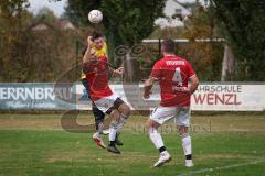 A-Klasse -  Saison 2026/27 - TSV Unsernherrn - FC Wackerstein/Dünzing - Julian Forchhammer gelb Wackerstein/Dünzing - Raphael Baumgartner rot Unsernherrn - Foto: Meyer Jürgen
