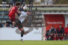 Kreisklasse - Saison 2024/25- SV Zuchering - FC Wackerstein/Dünzing - Nico Ziegler rot Zuchering - Kai Baitz weiss Wackerstein - Foto: Meyer Jürgen