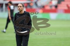 3. Liga; FC Ingolstadt 04 - SSV Jahn Regensburg; Cheftrainerin Sabrina Wittmann (FCI) enttäuscht Remis 1:1