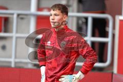 3. Liga; FC Ingolstadt 04 - 1. FC Saarbrücken; vor dem Spiel Torwart David Klein (47, FCI)
