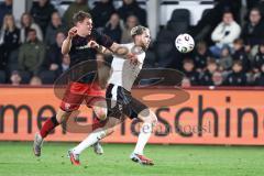 3. Liga; SC Verl - FC Ingolstadt 04; Zweikampf Kampf um den Ball Simon Lorenz (32, FCI) Lehmann Paul (14 Verl)