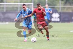 3. Liga; Testspiel; FC Ingolstadt 04 - 1. FC Heidenheim; Zweikampf Kampf um den Ball Marcel Costly (22, FCI) Ibrahimovic Arijon (22 HDH)