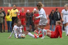 2. Bundesliga Frauen - Saison 2024/25 - FC Ingolstadt 04 Frauen - FC Bayern München - Nadja Burkhard (Nr.7 - FCI Frauen) - Hünten Greta rot München - Stefanie Reischmann (Nr.24 - FCI Frauen) - Foto: Meyer Jürgen