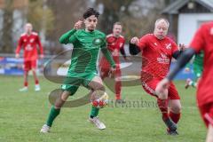 A-Klasse -  Saison 2025/26- TSV Baar/Ebenhausen - SV Manching II - Edoardo Malka grün Manching - Dominik Burghardt rot Ebenhausen - Foto: Meyer Jürgen